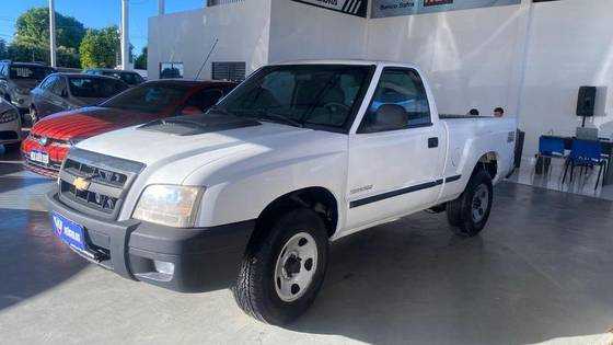 CHEVROLET S10 2.4 ADVANTAGE 4X2 CD 8V FLEX 4P MANUAL CHEVROLET S10 2.4 ADVANTAGE 4X2 CD 8V FLEX 4P MANUAL